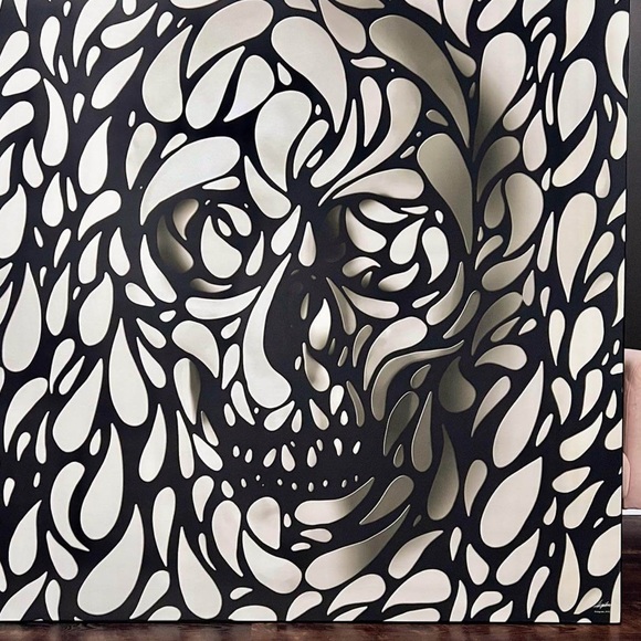 Sold - Picture 1 of 1